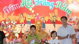 3._hinh_anh_tang_qua_khuyen_hoc_-_copy_0